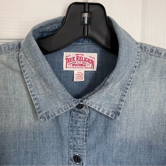 TRUE RELIGION UTILITY WOVEN SHIRT IN CHAMBRAY - Picture 3 of 15